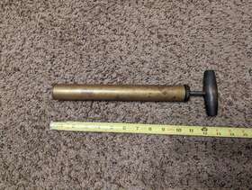 451-5221 AMISH MADE Coleman Leacock Lantern Pump