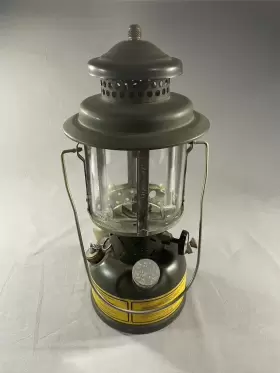 6260-174-3874 ARMSTRONG Coleman Feurex Quadrant Globe Lantern #2