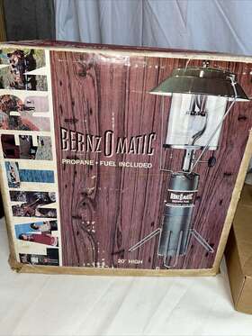 TX-006 BERNZ O MATIC Porta Light Propane Lantern Globe Stand