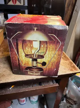 LT76 BERNZOMATIC Porta Light Propane Lantern Single Mantle
