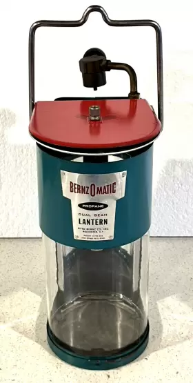 TX-750 BERNZOMATIC Propane Dual Beam Lantern