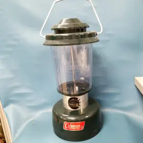 076501200010 COLEMAN Fluorescent Lantern Box Camping Twin
