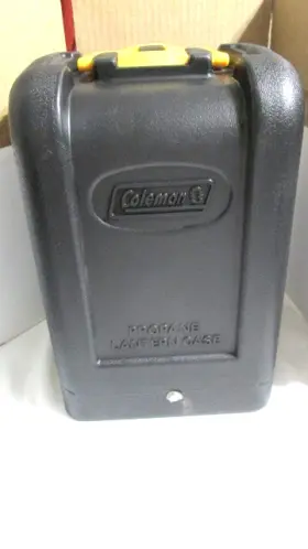076501218251 COLEMAN Deluxe Perfectflow Instastart Lantern
