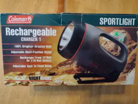076501602500 COLEMAN Sportlight Rechargeable Volt Stand