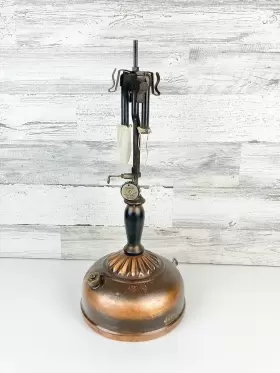 132A COLEMAN Lantern Lamp