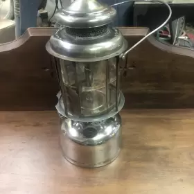 1924QUICKLITE COLEMAN October Mica Globe