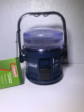 2000001900 COLEMAN Focusing Lantern Runtime