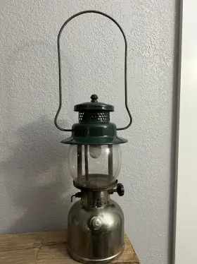 2008882 COLEMAN Camping Lantern Night Sunburst Pyrex Globe