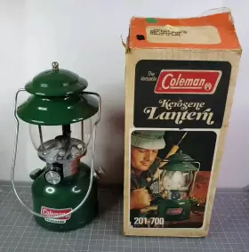 201-700 COLEMAN Single Mantle Kerosene Lantern