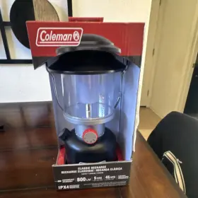 20210712 COLEMAN Classic Recharge Led Lantern Cordless Water