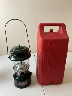 214B700 COLEMAN Single Mantle Kerosene Lantern