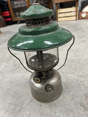 220B COLEMAN Lantern Rising Sun Globe Tank