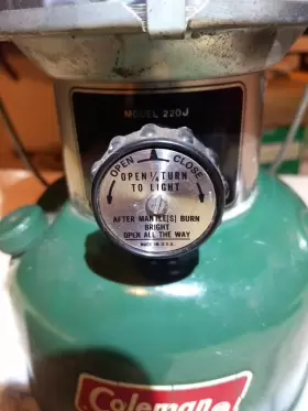 220J-READ COLEMAN Lantern #3