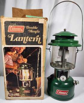 220J195 COLEMAN Nos Double Mantle Camping Lantern