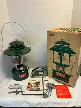 228H195 COLEMAN Mantel Lantern Box