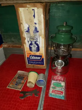 249-SCOUT COLEMAN Kereosene Lantern September Box