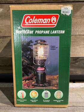 2500-750 COLEMAN Northstar Lantern Box