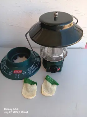 2500-799 COLEMAN Propane Lantern Camping Light