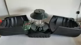 2500A763C COLEMAN Propane Lantern Dual Mantle Clamshell