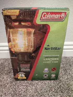 2500B777 COLEMAN Northstar Lantern Stand