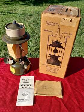 252A COLEMAN Fired Military Single Mantle Lantern Box