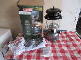 285A COLEMAN Dual Fuel Lantern Box Funnel