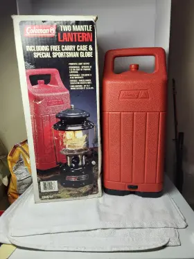 288A744 COLEMAN Nos Lantern Sportsman Globe Box #2