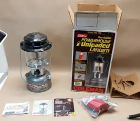 295-900 COLEMAN Mantle Powerhouse Dual Fuel Lantern Box
