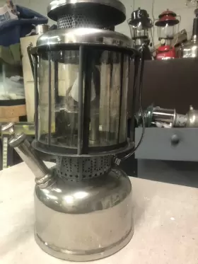 2LQ427 COLEMAN Supper Clean Fount Vent Mica Globe Lantern #3