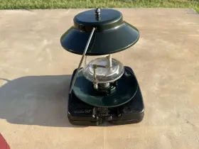 2MANTLE COLEMAN Propane Lantern Spark Ignition Camping #2