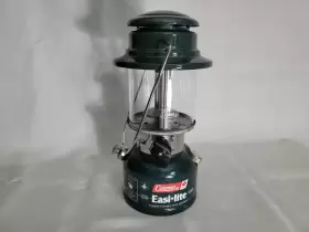325A COLEMAN Easi Lite Canadian Lantern