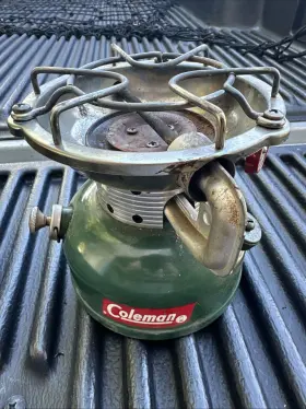 502-700 COLEMAN Sportster Camp Stove Single Burner Box