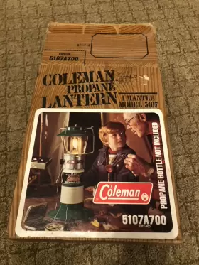 5107A700 COLEMAN Propane Bottle Lantern Box Clean