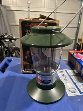 5114A700 COLEMAN Propane Camping Lantern Mantle Pyrex Glass