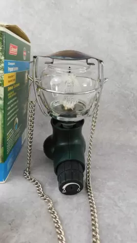 5132A700 COLEMAN Matchlight Propane Lantern Flow Control #3