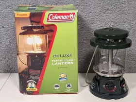 5155B702 COLEMAN Deluxe Perfectflow Propane Lantern