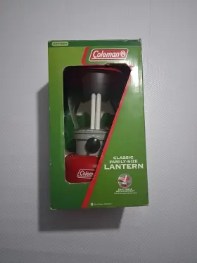 5310N701 COLEMAN Classic Family Lantern Dual Flourescent