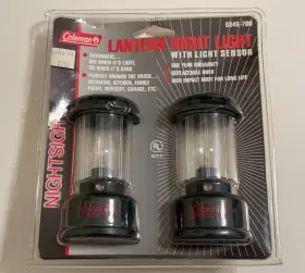 5346-700 COLEMAN Lantern Night Light Wall Plug