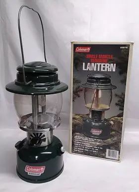 639B700 COLEMAN Single Mantle Kerosene Lantern Camping Ec