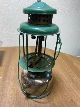 8-1929 COLEMAN Slant Lantern Lite #3