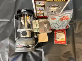 BDB55-3 COLEMAN Colman Lantern Dual Fuel #3