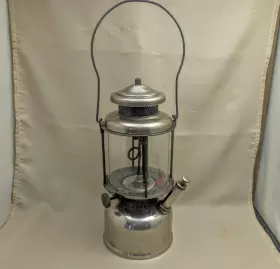 C1919 COLEMAN Lite Antique Kerosene Lantern British #2