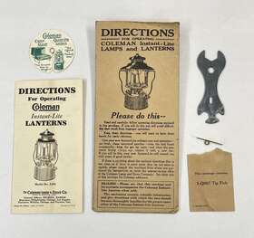L220 COLEMAN Lantern User Pamphlet Manual Directions Wrench