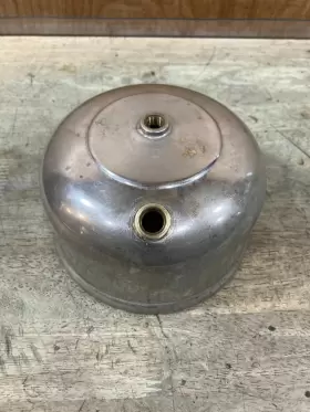 LZ327 COLEMAN Lantern Fount Dent Scratched Finish Degradation #2