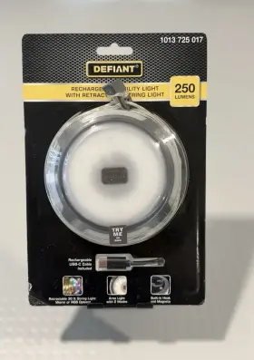 S05950625 DEFIANT Rechargeable Utility Light