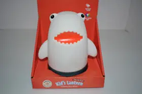 810007482453 FIREFLY Gear Finn Shark Battery Kids Lantern #3