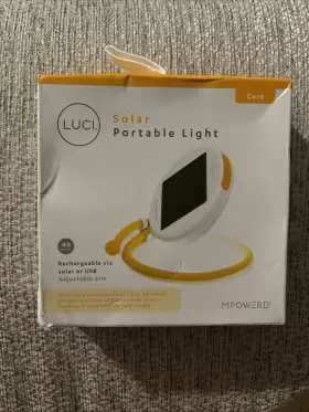 1034-001-001-000 MPOWERD Luci Rechargeable Solar Light