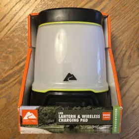 810007489018 OZARK TRAIL Led Lantern Wireless Charging Pad