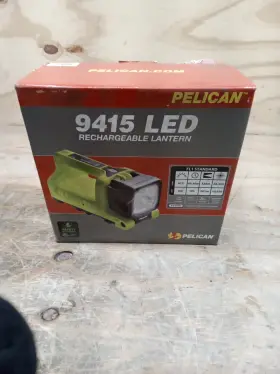 9415-001-245 PELICAN Led Rechargeable Lantern