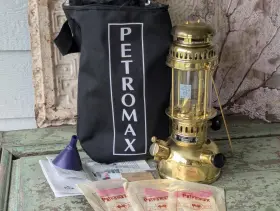HRD-2784 PETROMAX Rapid Pressure Finish Lantern